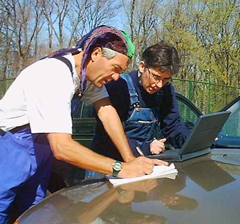 Chris and Valerie Meyer recording race results at the 2000 Potomac Overlook Trail Runs.