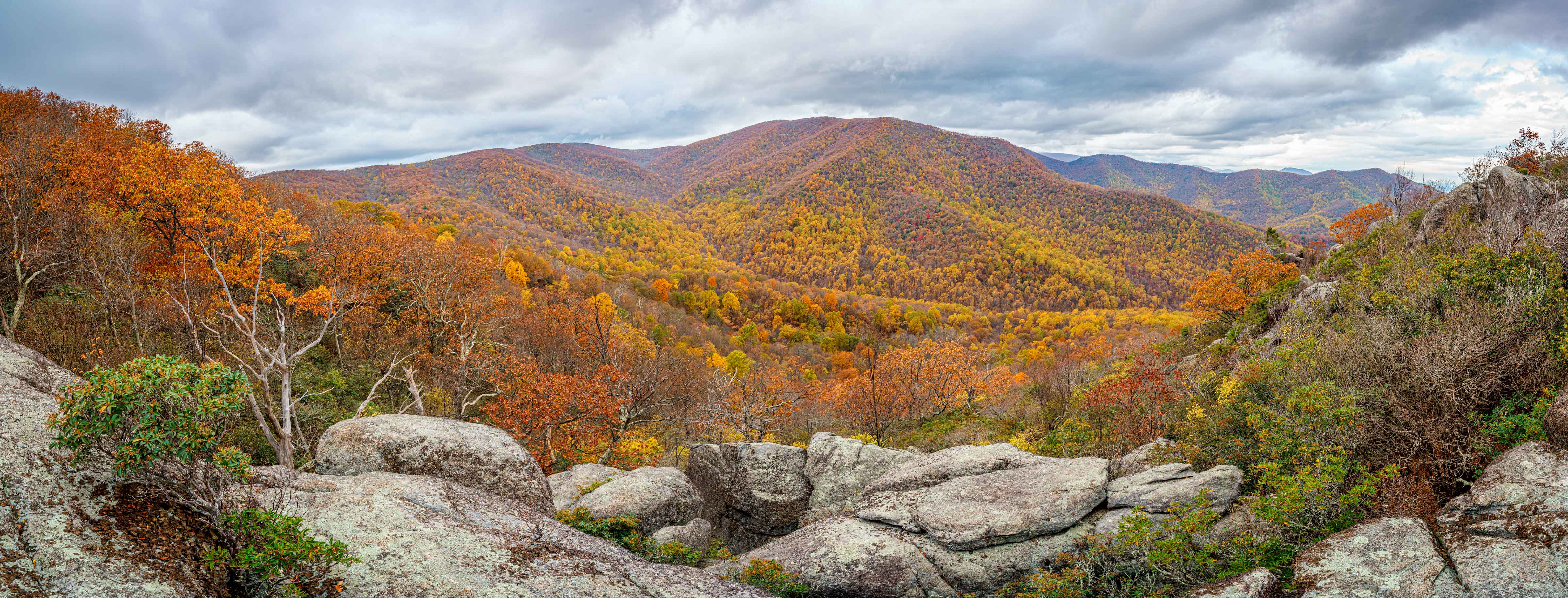 Panoramic view from Bear Church Rock